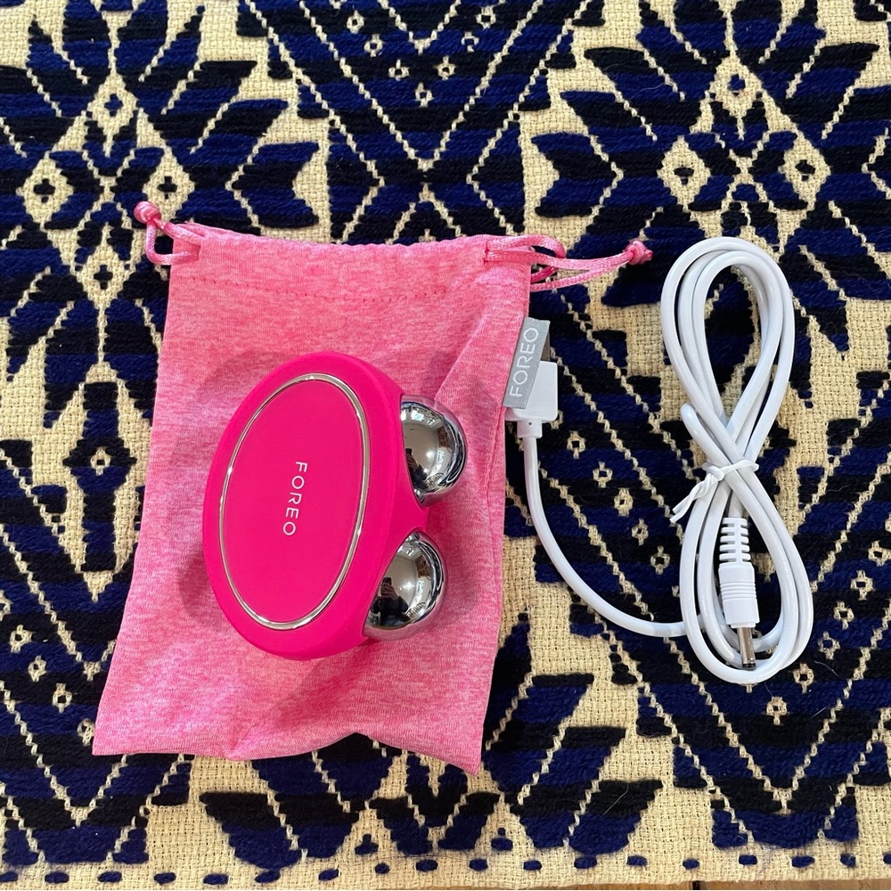 Foreo Pink Facial Toning Device